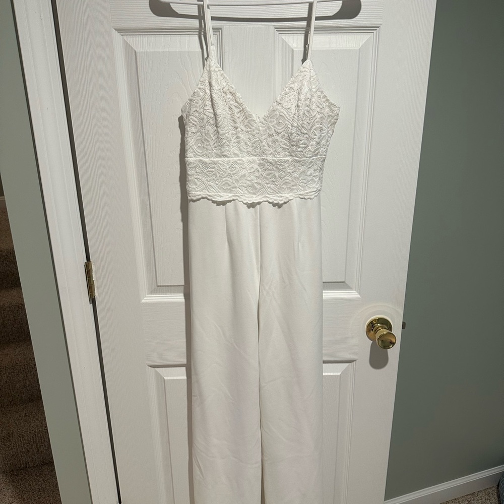 Alya White Minimalist Jumpsuit